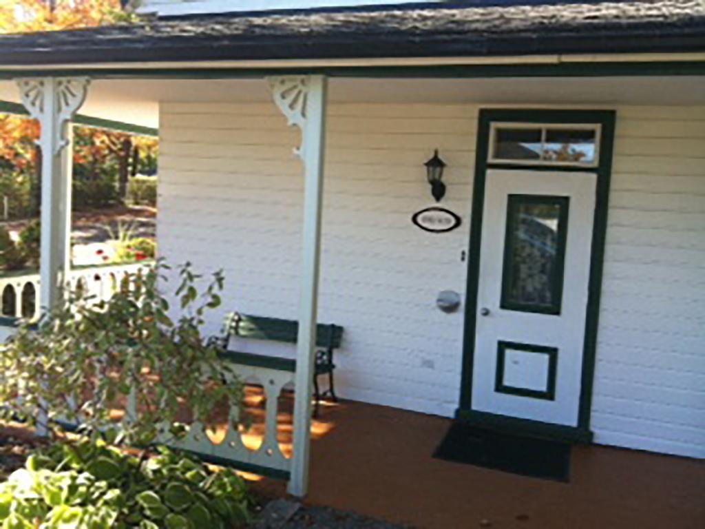 Goeliche Hotel Et Appartement Saint-Laurent-de-l'ile d'Orleans Phòng bức ảnh